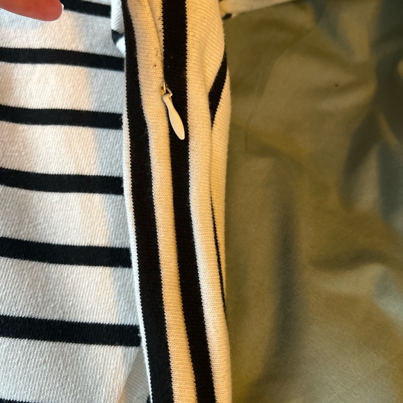 Heavy Knit Cream and Black Dress from Gap - Picture 5 of 7